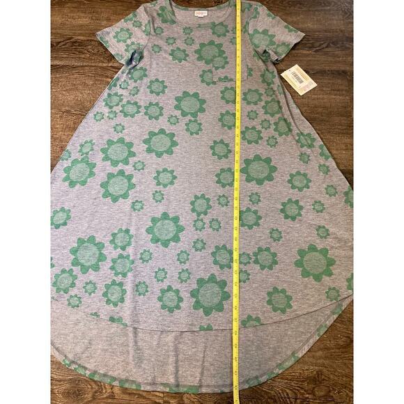 NWT LuLaRoe Carly 1 Pocket T-shirt Dress Grey With Green Flowers XS - Picture 5 of 9